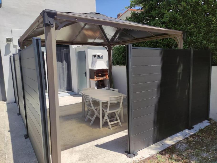 Апартаменти L'Atelier De La Cite - Parking Gratuit Securise Каркассонн Екстер'єр фото