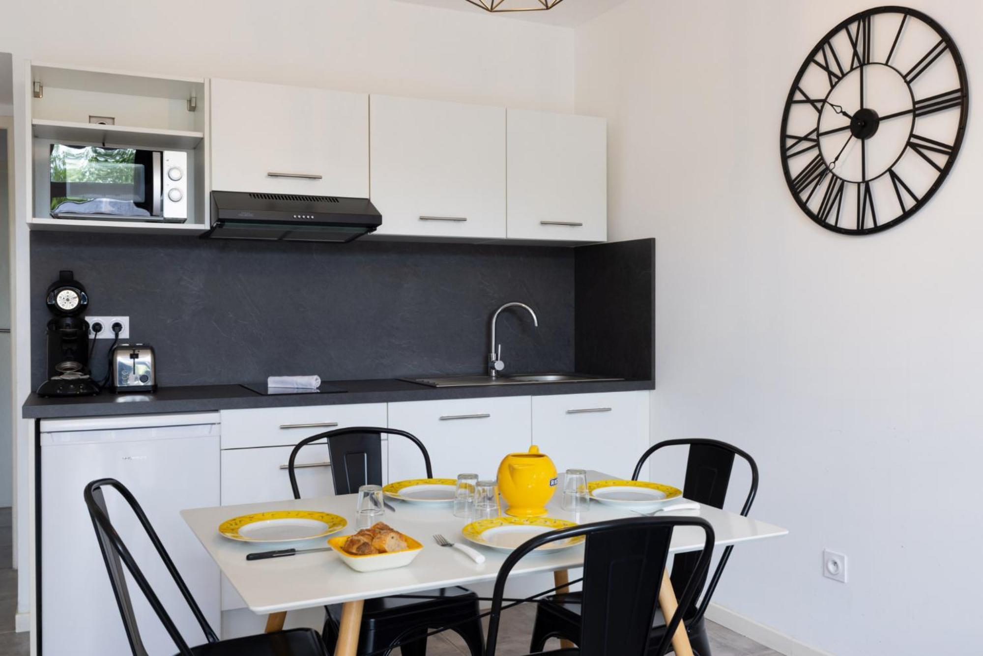 Апартаменти L'Atelier De La Cite - Parking Gratuit Securise Каркассонн Екстер'єр фото